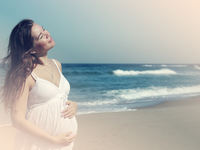 Отдых беременной у моря: полезные советы