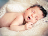 Как уложить ребенка спать: Советы от супермам