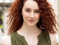 Прически для девушек с кудрявыми волосами: Мастер-класс