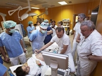 23-летняя девушка родила пятерню