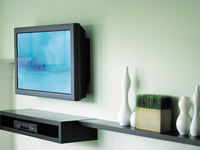 Чем и как протирать экран телевизора