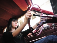 Что делать, чтобы не уставать за рулем: Регулируем педали, подголовник, сидение