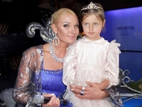 Муж Анастасии Волочковой забыл о 7-летней дочери