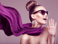 Полосатый маникюр с блестками: Мастер-класс