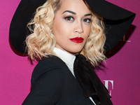 Алые губы: Рита Ора против Рианны