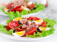 Салат из тунца с зеленой фасолью