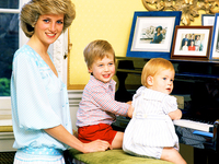 Кейт Миддлтон родила: Интересные факты о королевских детях