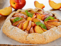 Летние десерты из нектаринов: Три вкусные идеи