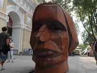 Организаторы Гогольфеста обратились к Януковичу с просьбой не допустить срыв фестиваля