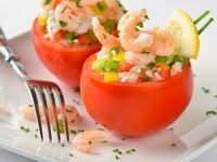 Фаршированные помидоры: Три вкусные идеи