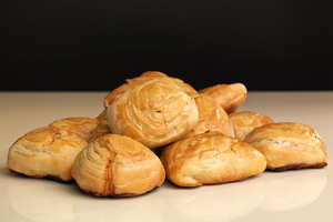 Как приготовить слоеную самсу в духовке (ВИДЕО)