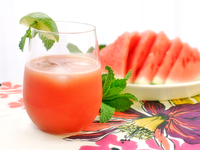 Напитки из арбуза: Три вкусные идеи