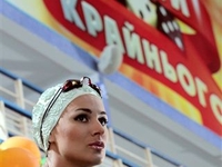 Маша Ефросинина впервые была в кадре в купальнике