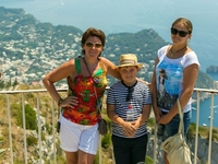 Как проводят лето дети телеведущих?