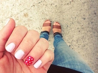 Мастер-класс: Летний маникюр в горошек