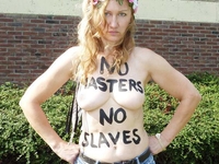 Девушек из FEMEN подозревают в хранении оружия и взрывчатки