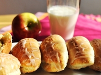 Пирожки с яблоками: ТОП-5 рецептов