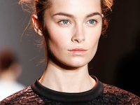 Лучшие прически с подиума Недели моды в Нью-Йорке