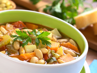 Фасолевый суп: Три вкусные идеи