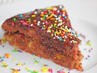 Шоколадный торт с апельсиновым джемом