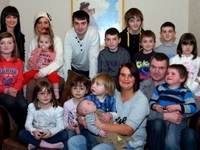 Самая большая семья в Британии в ожидании 17-го ребенка (ФОТО)