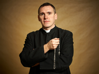 Почему церковь выступает против суррогатного материнства (ВИДЕО)