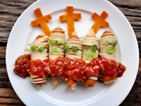 Рецепты на Хэллоуин: Сосиски в саване