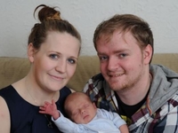 Родила во сне: Женщина проснулась, когда голова сына уже показалась на свет