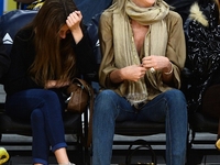 Beauty-конфуз: Шэрон Стоун переборщила с красной помадой