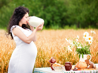 Перекусы во время беременности: ТОП-8 вкусных идей