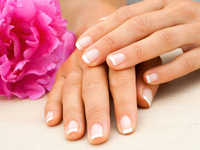 Как сделать французский маникюр дома