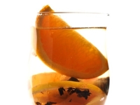 Глинтвейн из белого вина с апельсинами