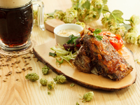 Тушеное мясо в пиве: Три вкусные идеи