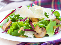 Салат из грибов и свеклы