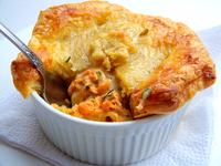 Запеканка с лососем и сыром