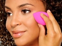 Must-have в твоей косметичке: Спонж Beauty Blender