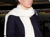 Памела Андерсон стала брюнеткой