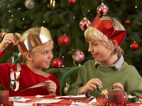 Новогодние поделки: Елка из конфет