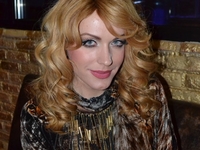 Травести-дива Монро: Однажды я напилась просроченного шампанского