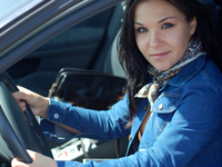 Беременная за рулем:  Когда пора пересесть на сидение пассажира