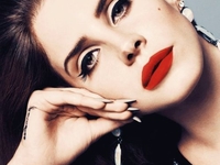 Новогодний маникюр 2015: Смелые идеи от знаменитостей