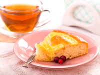 Пирог с консервированными персиками