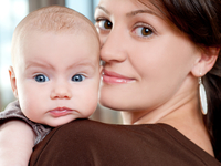 Ученые назвали идеальный возраст для рождения первенца