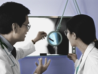 Врачи нашли в животе пенсионерки сорокалетнего ребенка