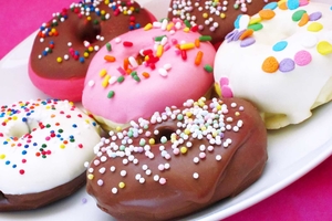 Как приготовить донатсы (ВИДЕО)