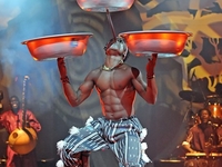 Друг Денев и Депардье привезет в Киев цирк за $3 млн