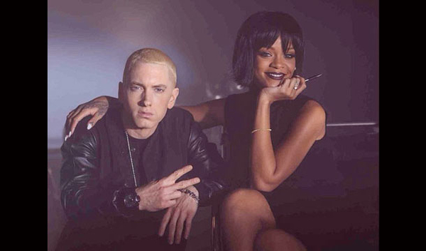 Рианна помогает Эминему разобраться в себе: Новый клип The Monster