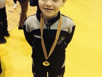 Внук Черновецкого стал чемпионом Каталонии по вольной борьбе