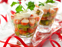 Что приготовить на Новый год 2015: Рецепты салатов