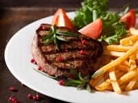 Как приготовить говяжий стейк: ТОП-5 рецептов